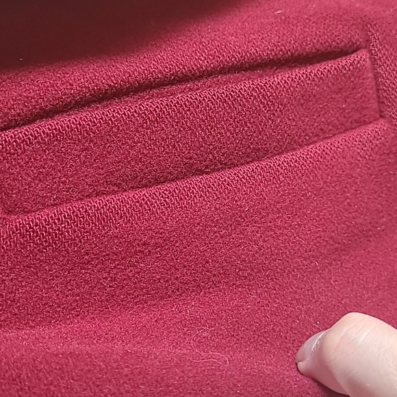 Deep Red Coat - Picture 5 of 11
